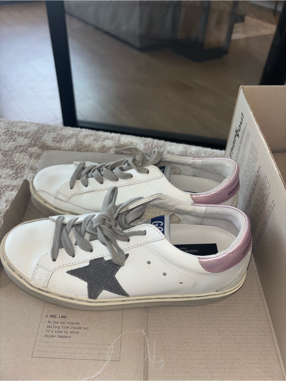 Golden Goose Hi Stars
White Sneakers with Gray Star and Pink Heel Tab